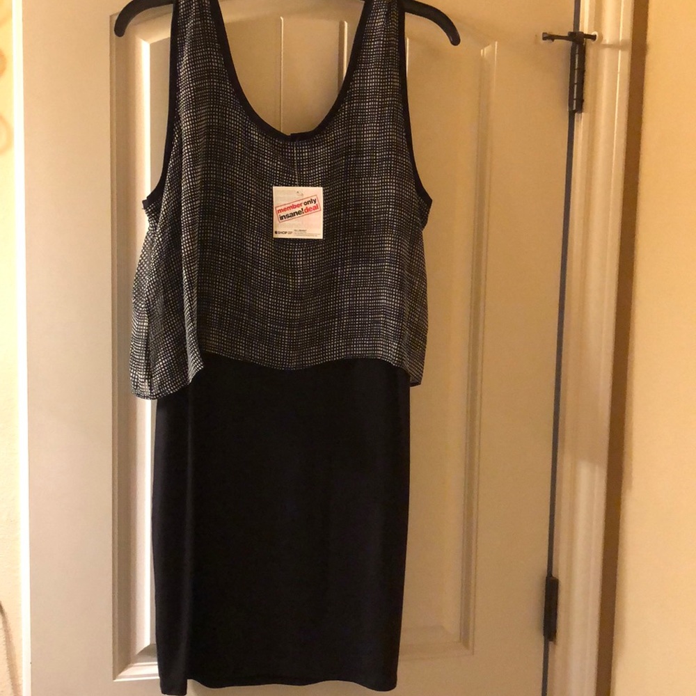 Women’s dress